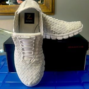 Oprah’s Favorite things. Zee Alexis white on white slip on shoe. New with tags